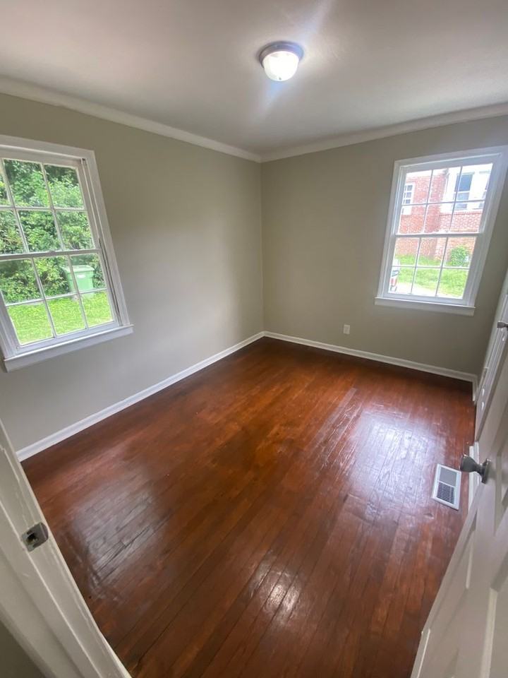 119 Engineer Dr - Photo 7 of 11