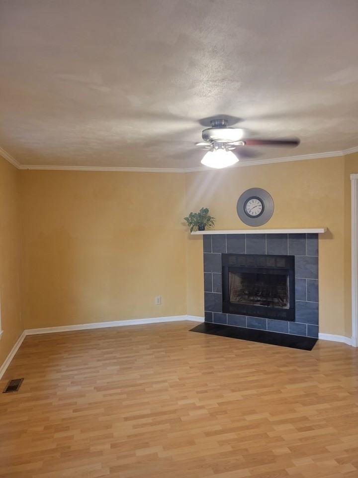 5409 Branchwood Way - Photo 2 of 29