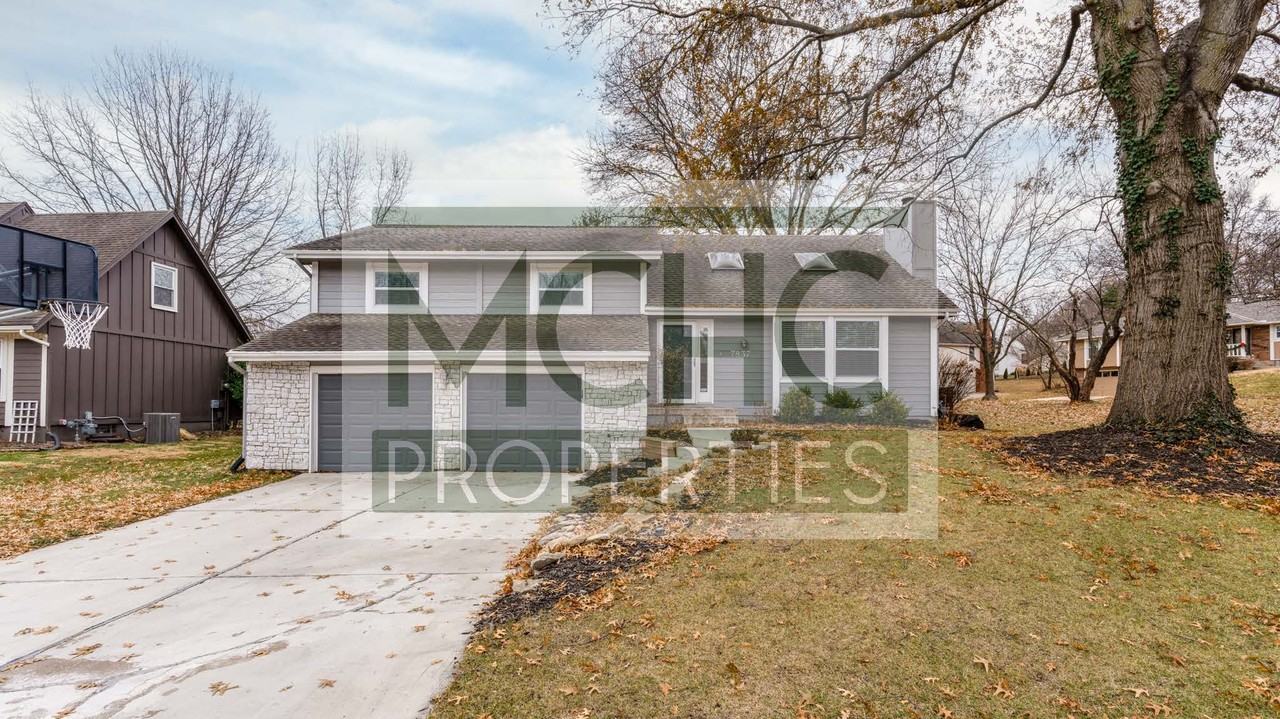 7837 W 112th St - Photo 4 of 40