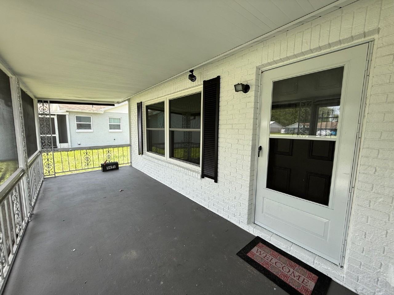 3451 Seven Springs Blvd - Photo 2 of 17