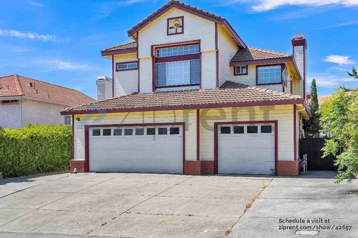 115 Montego Dr - Photo 2 of 29