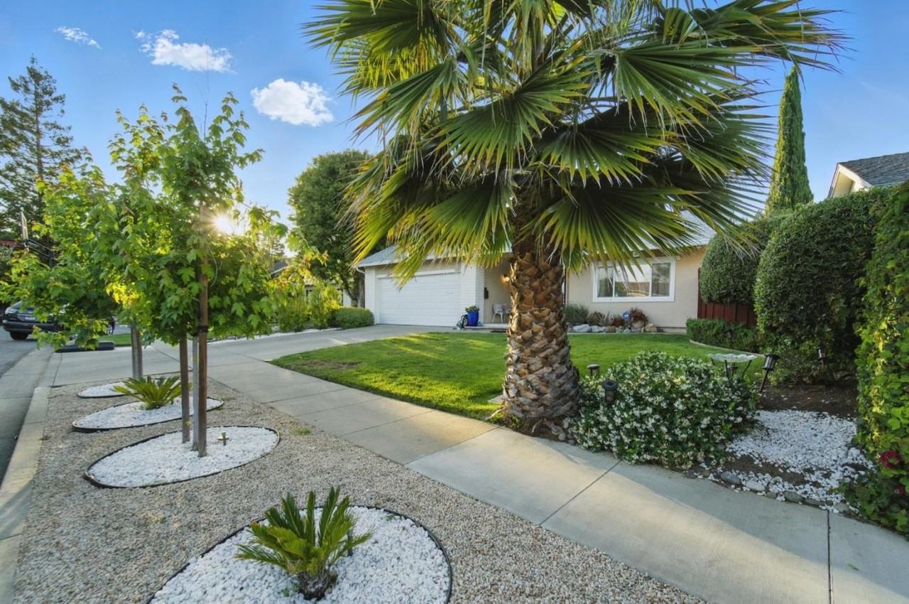 3821 Abbey Ct #NA - Photo 2 of 22