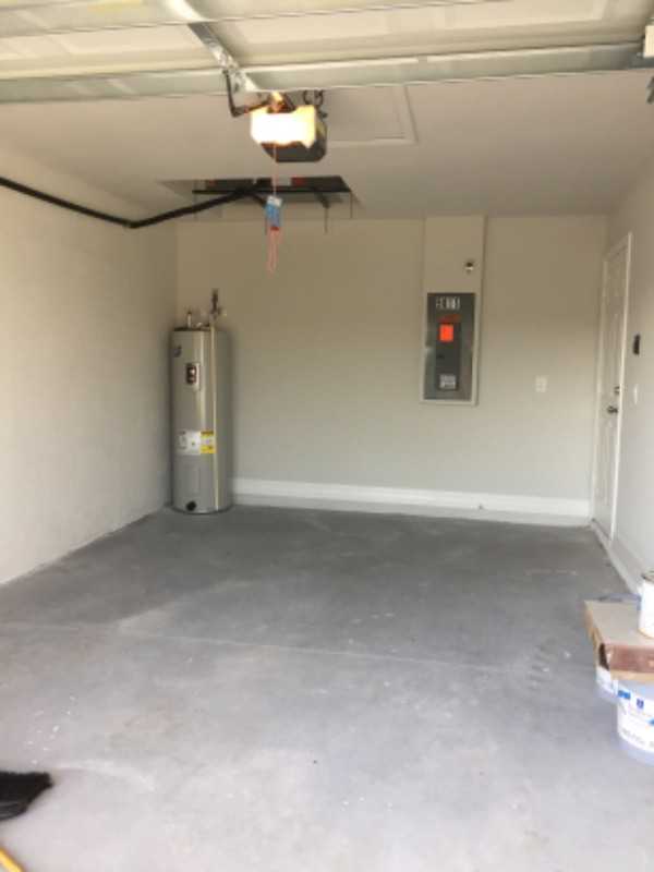 5011 Benton St - Photo 2 of 16