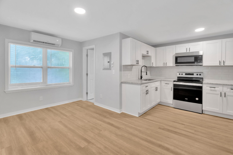 8112 North Mulberry Street #3 - Photo 5 of 7