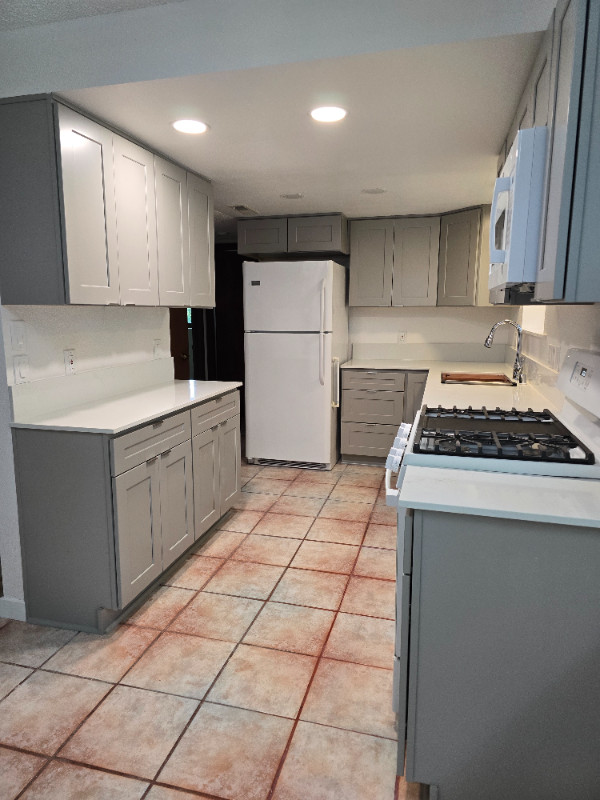 12015 Clear Creek Ct Nw - Photo 2 of 20