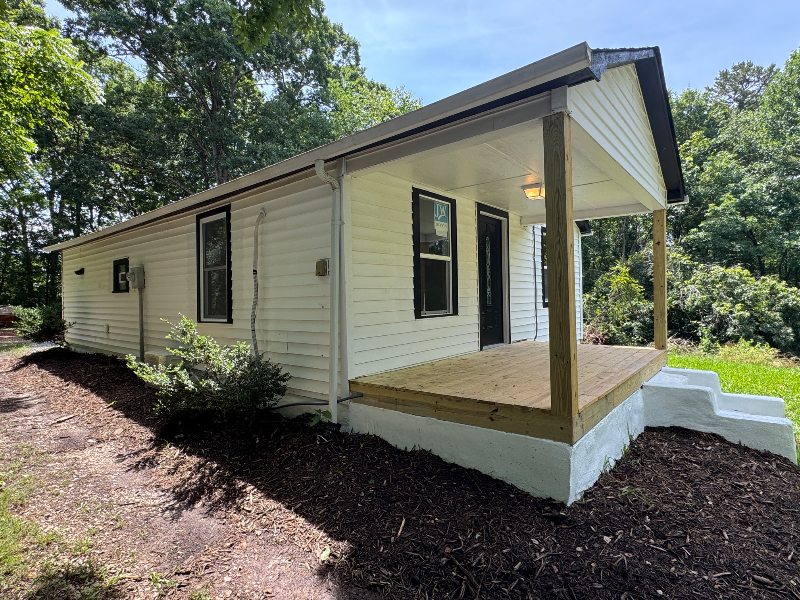 4224 Us Highway 321a - Photo 2 of 19