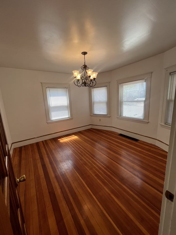 17 Berry Street - Photo 2 of 12