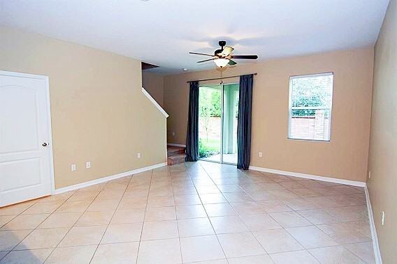 1652 Plumeria Pl - Photo 5 of 23