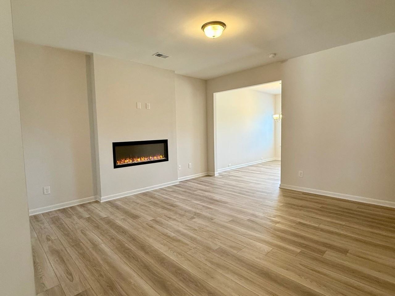 310 Skye Ln - Photo 2 of 16