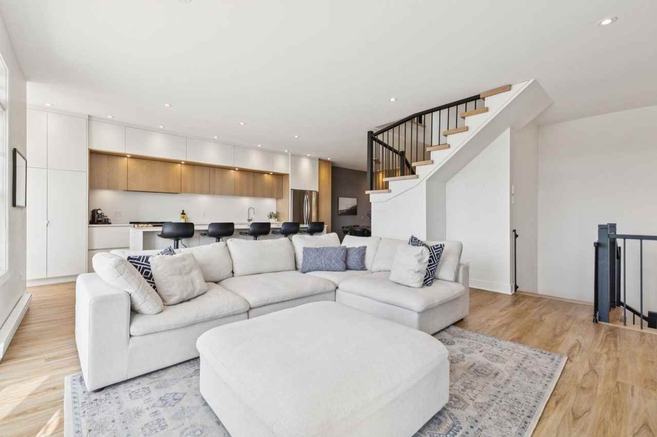 166 Rue Du Mont-Plaisant - Photo 5 of 42