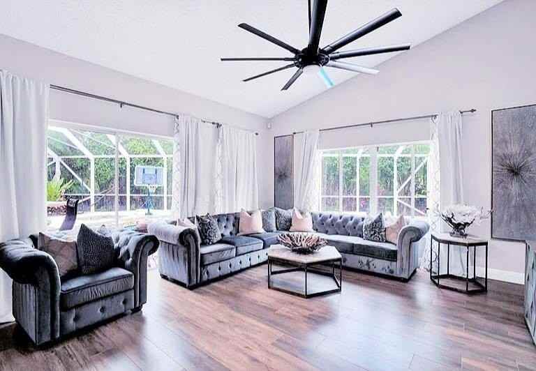 15835 Meadow Wood Dr - Photo 6 of 50