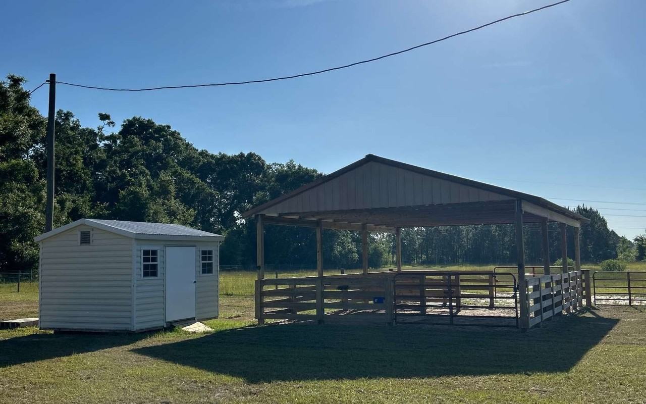 19456 161st Ct - Photo 2 of 10