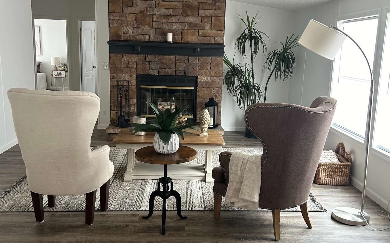 19456 161st Ct - Photo 5 of 10