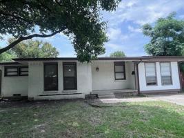 featured image of 2428 Klondike Dr