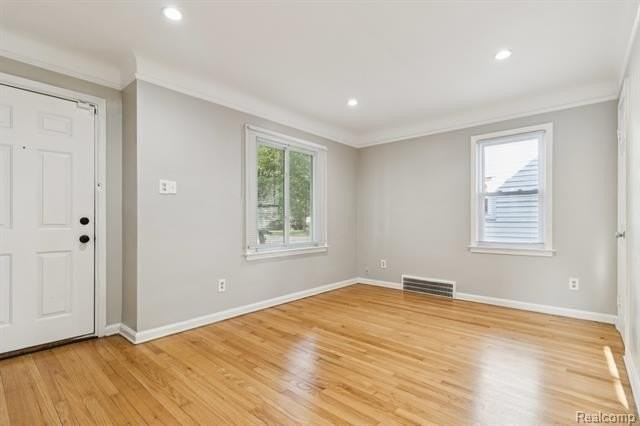 19620 Lyndon St - Photo 2 of 14