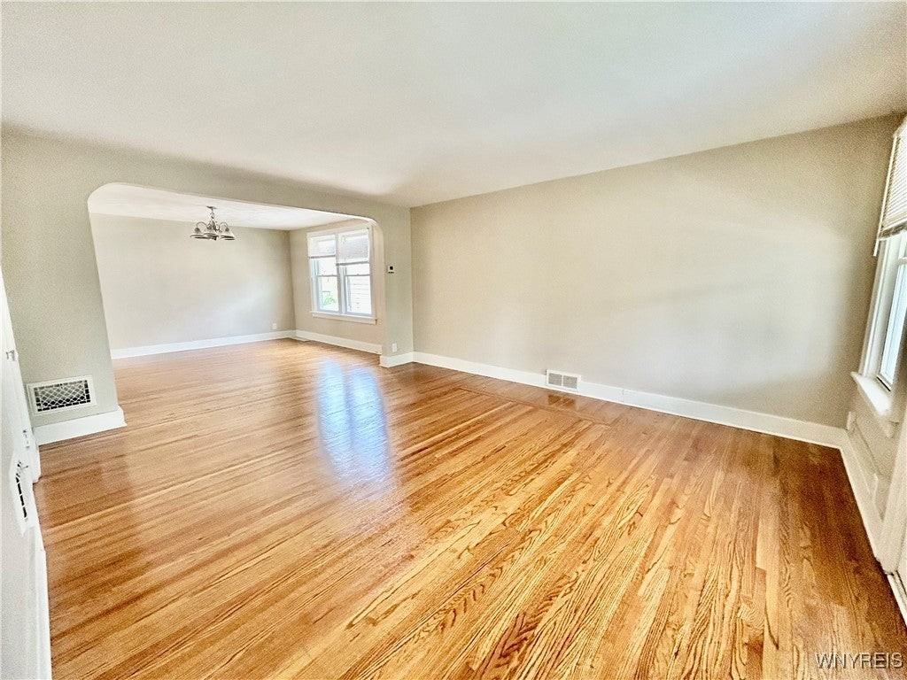 59 Knox Ave - Photo 2 of 15