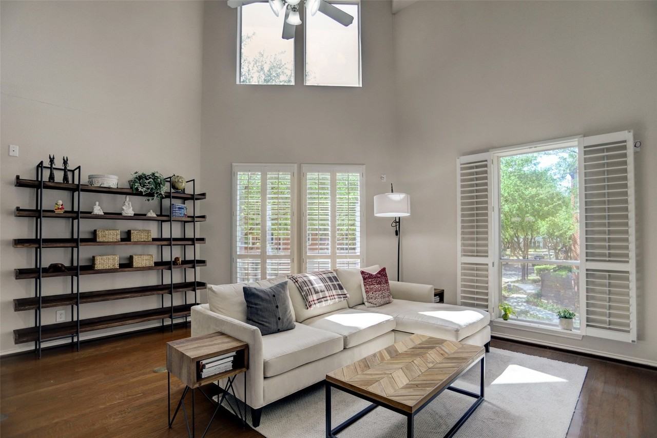 3002 Terrace Hills Ln - Photo 7 of 19