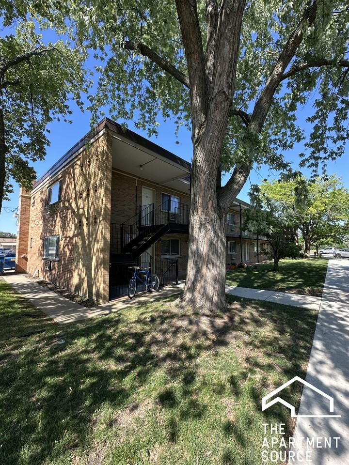 8506 Waukegan Rd #2 - Photo 3 of 4