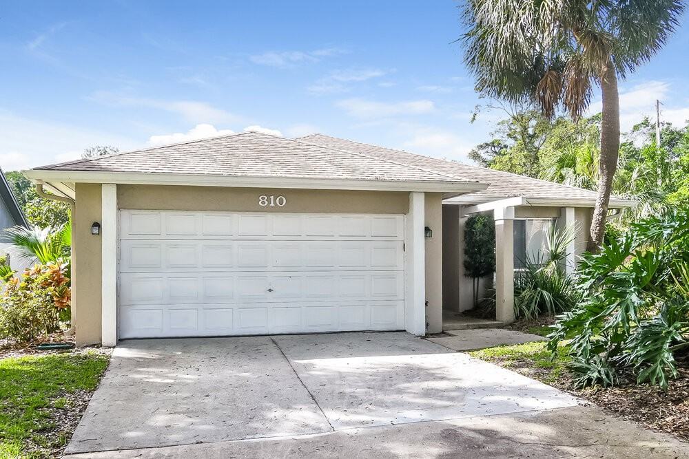 810 Grand Cayman Ct - Photo 3 of 16