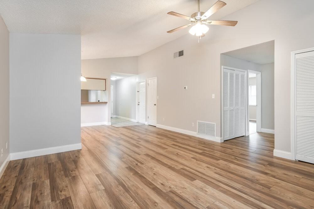 810 Grand Cayman Ct - Photo 5 of 16