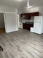 featured image of Hollis St #4