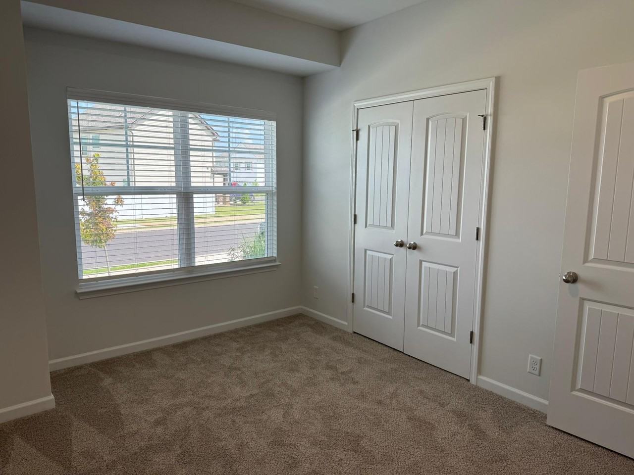 1814 Albarado Trl #NA - Photo 7 of 45