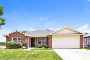 featured image of 1401 Buckingham Dr