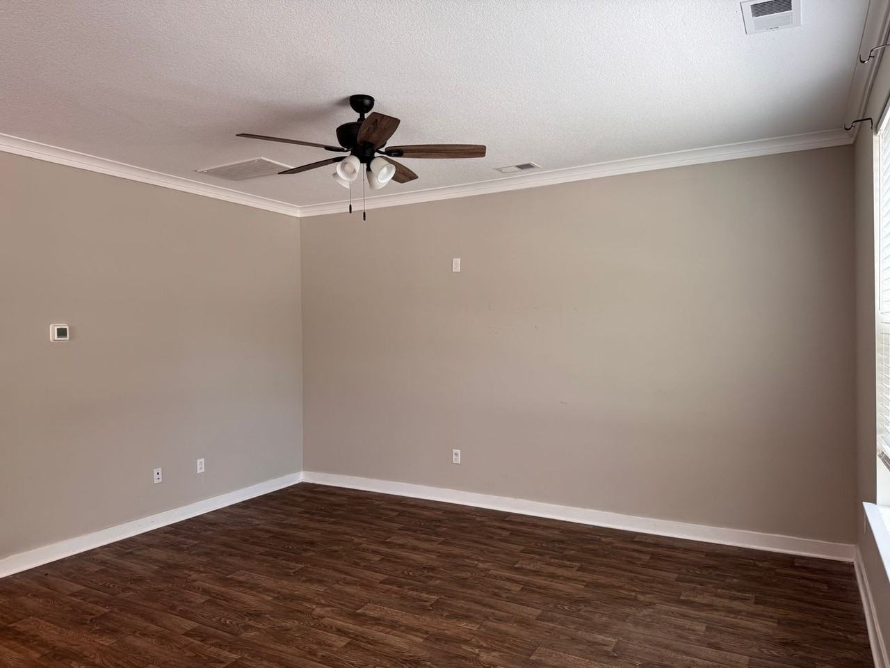 1303 Tides Edge Ct - Photo 7 of 25