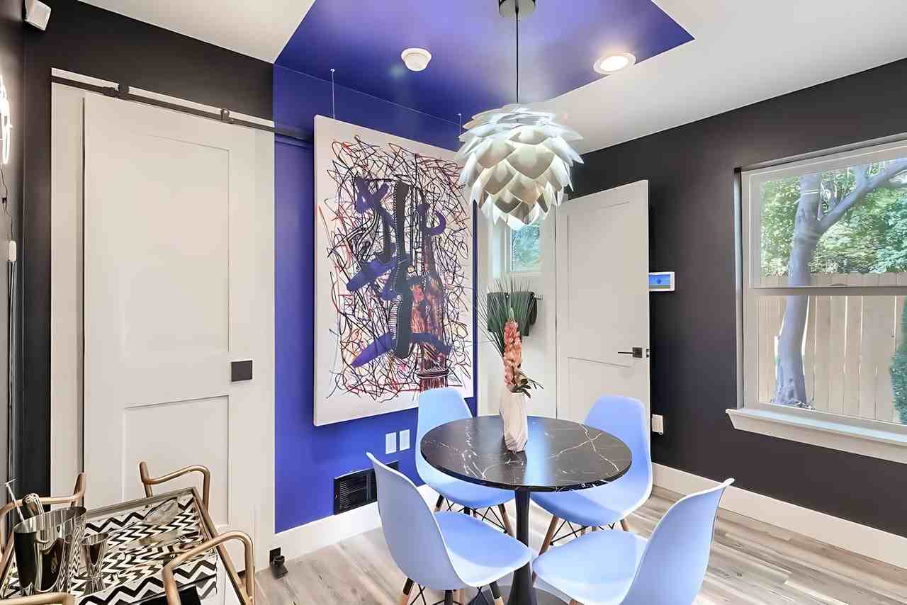 1503 E 3rd St #1026400P - Photo 6 of 19