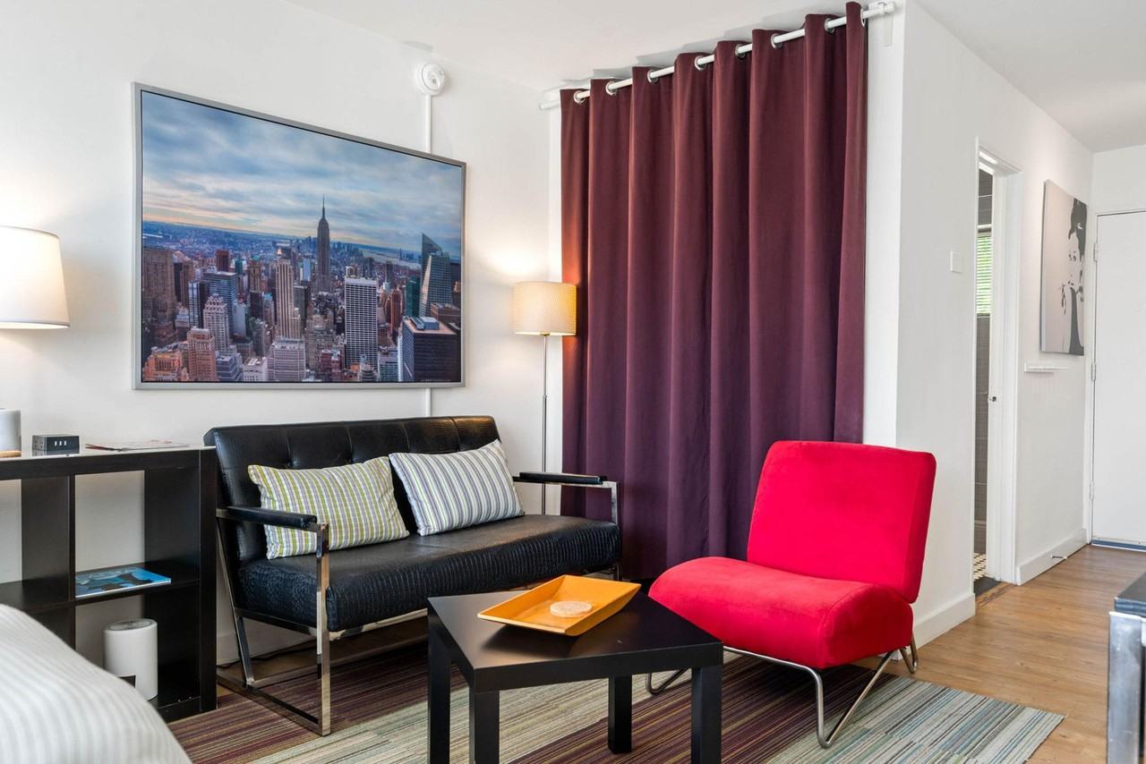 47 Fifth Street Northwest #1226698P - Photo 3 of 26