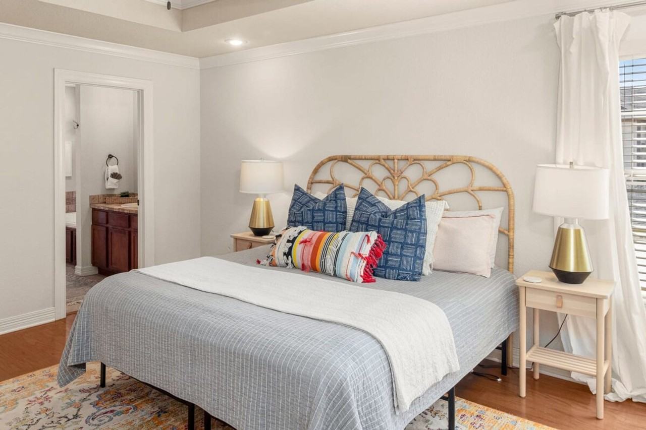 4181 N Rolling Meadows Dr #1241293P - Photo 2 of 37