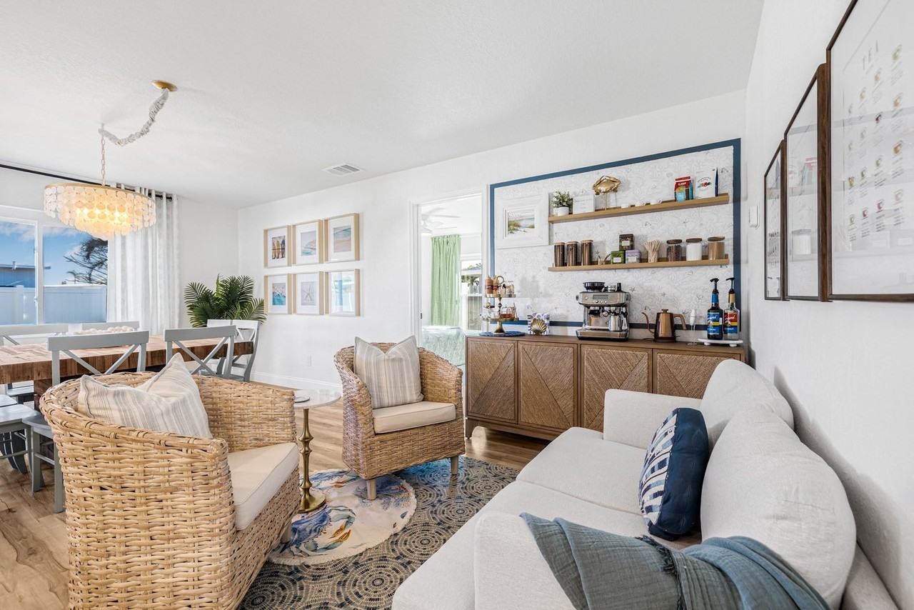 7516 22nd Ave W #1244473P - Photo 6 of 50