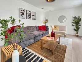 featured image of 216 Pinecrest Place