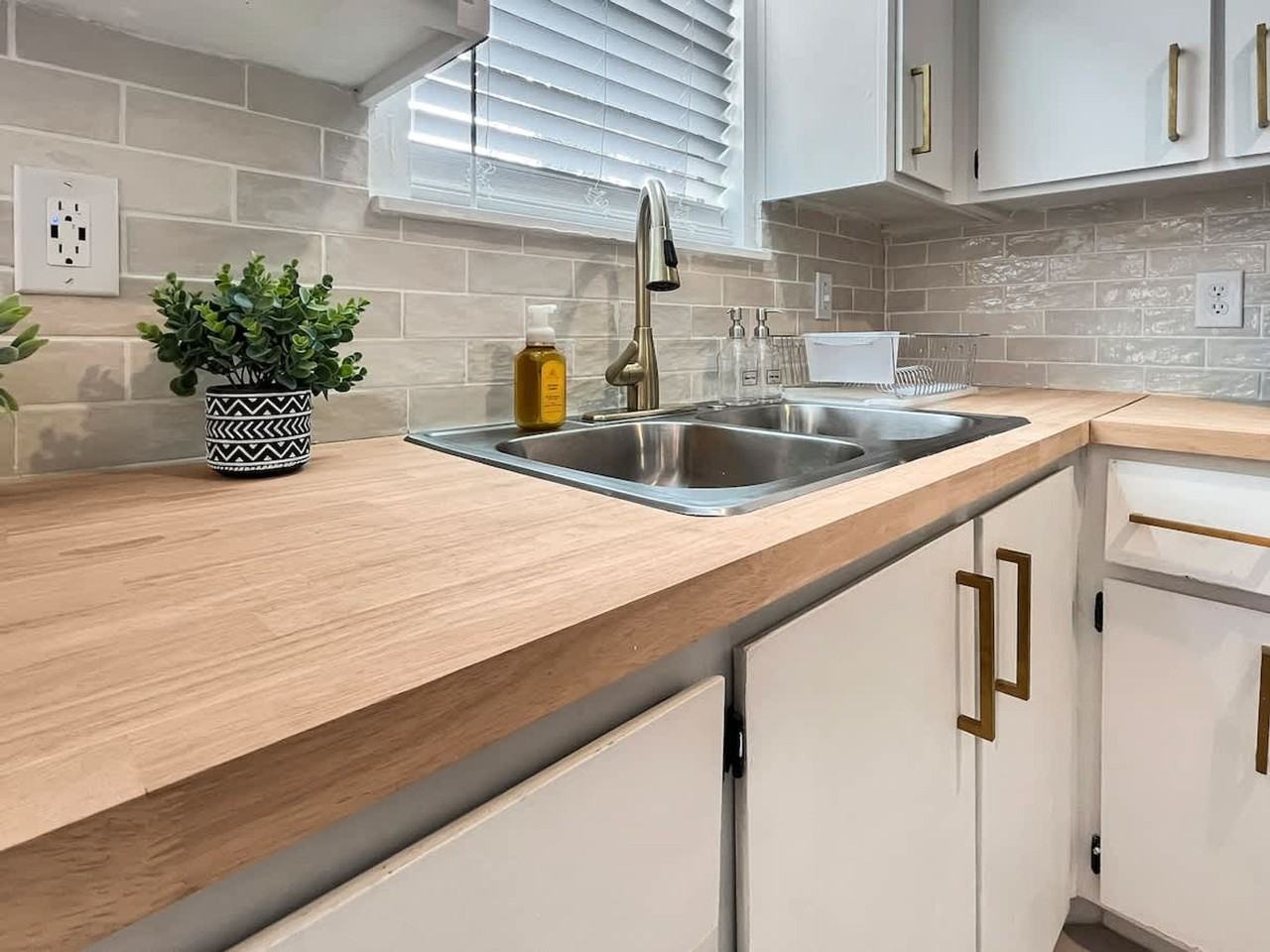 216 Pinecrest Pl #1244792P - Photo 2 of 25