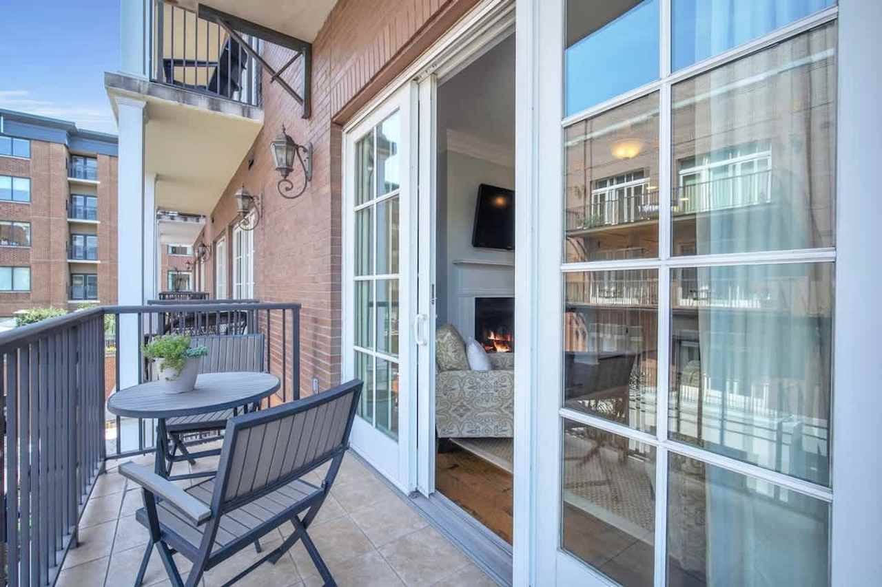 165 W Bay St #1244806P - Photo 7 of 29