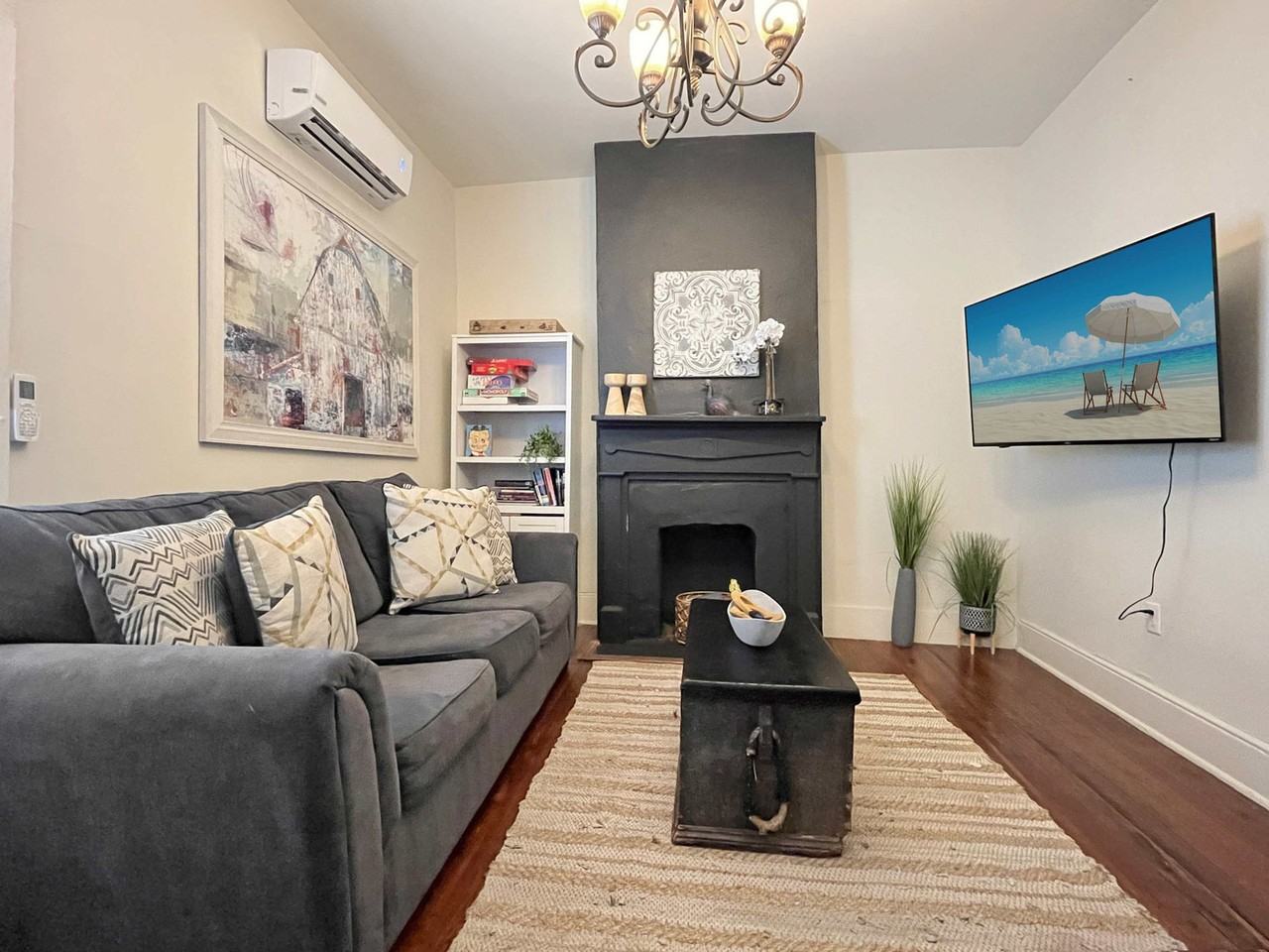 515 E Huntingdon St #1244807P - Photo 2 of 33