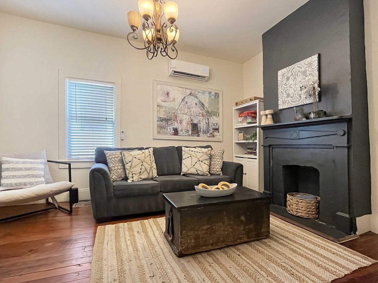 515 E Huntingdon St #1244807P - Photo 4 of 33