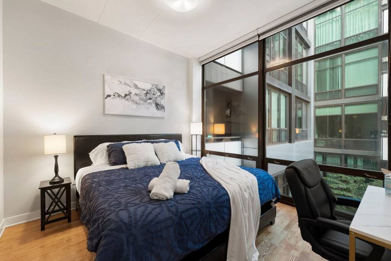 660 W Wayman St #1244912P - Photo 4 of 33