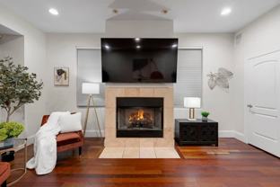 1621 W Beach Ave - Photo 1 of 1