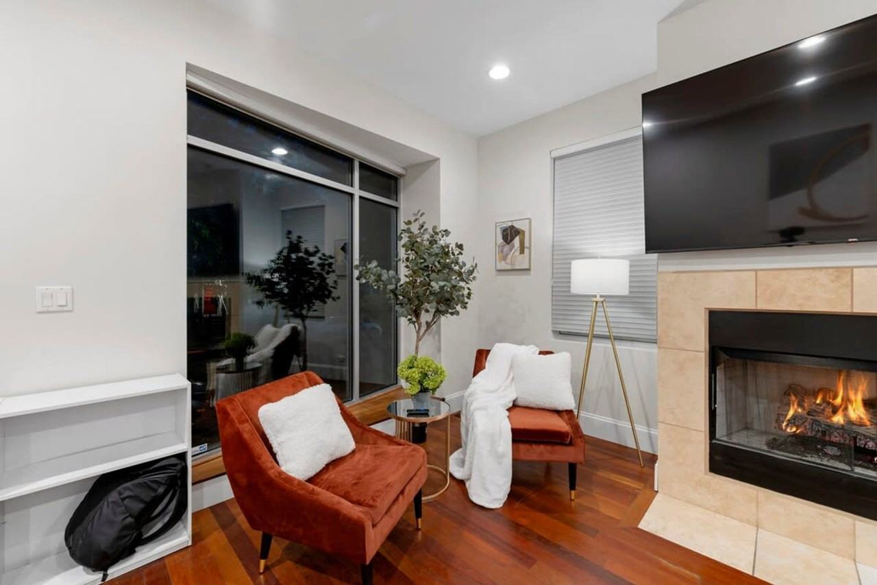 1621 W Beach Ave #1244913P - Photo 5 of 50