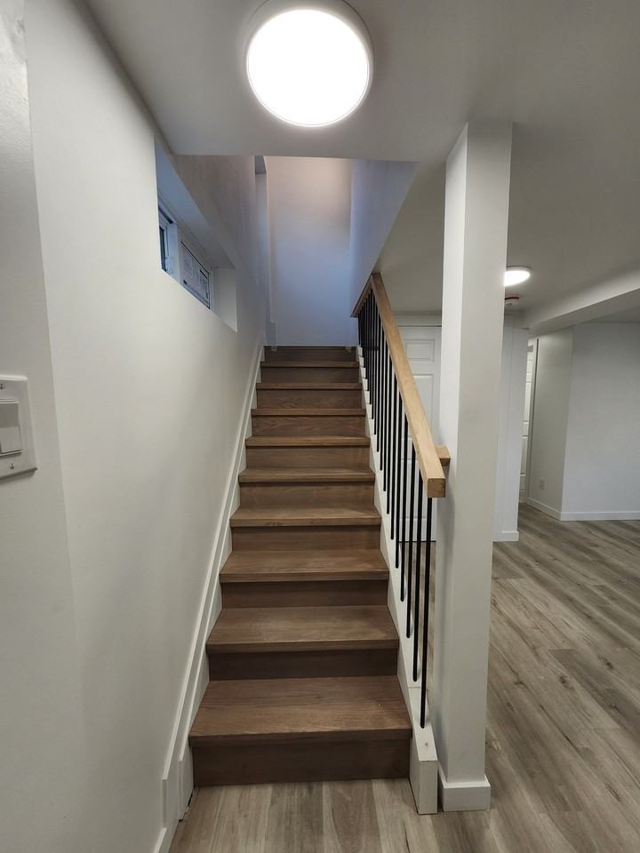 905 Smyth Road #b - Photo 2 of 11