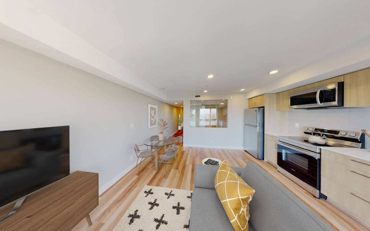 408 East Columbia Street #608 - Photo 3 of 17