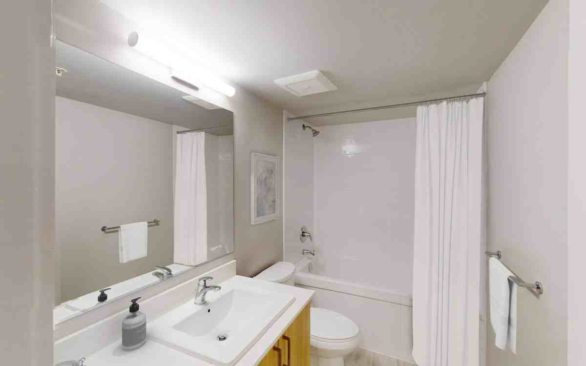 408 East Columbia Street #608 - Photo 6 of 17