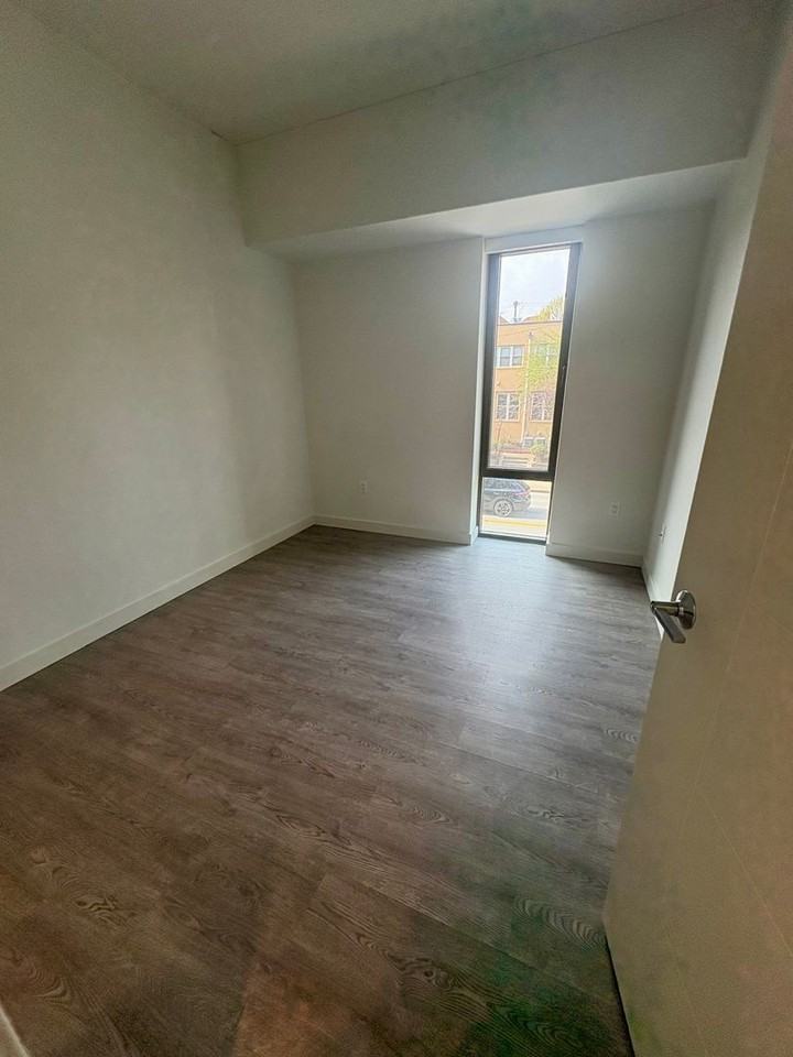 Baumhaus Apartments - Photo 6 of 25