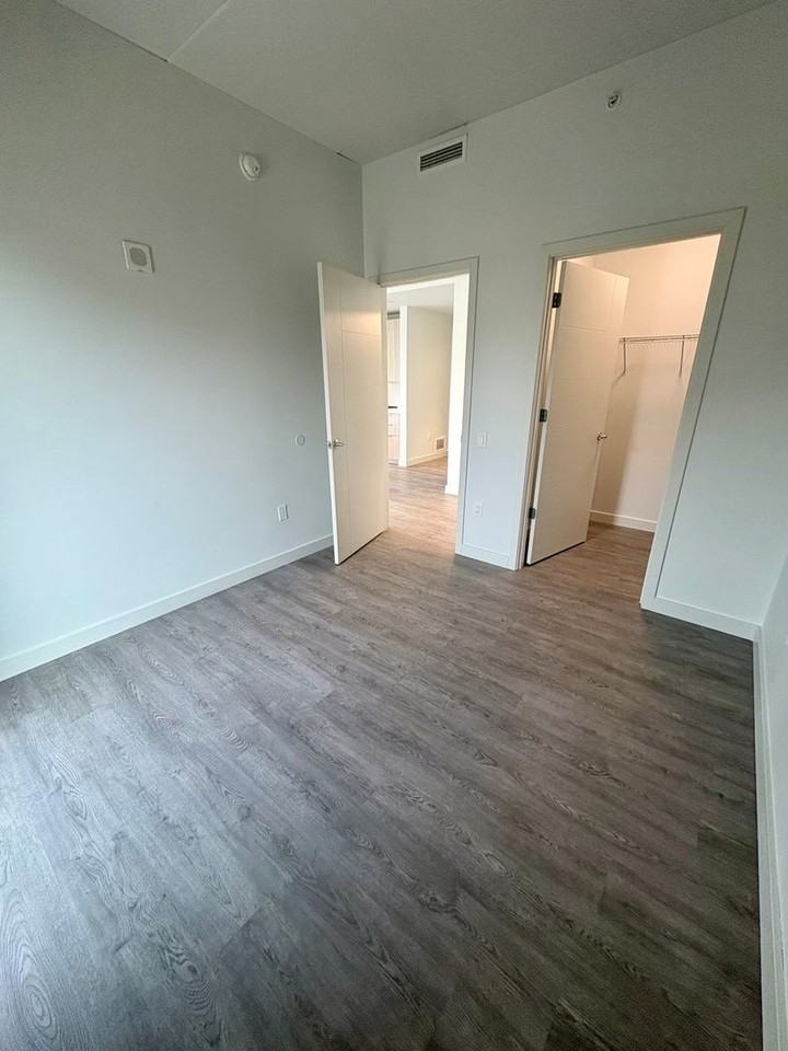 Baumhaus Apartments - Photo 7 of 25