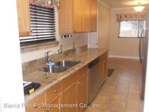 139 Cynthia Dr - Photo 3 of 10