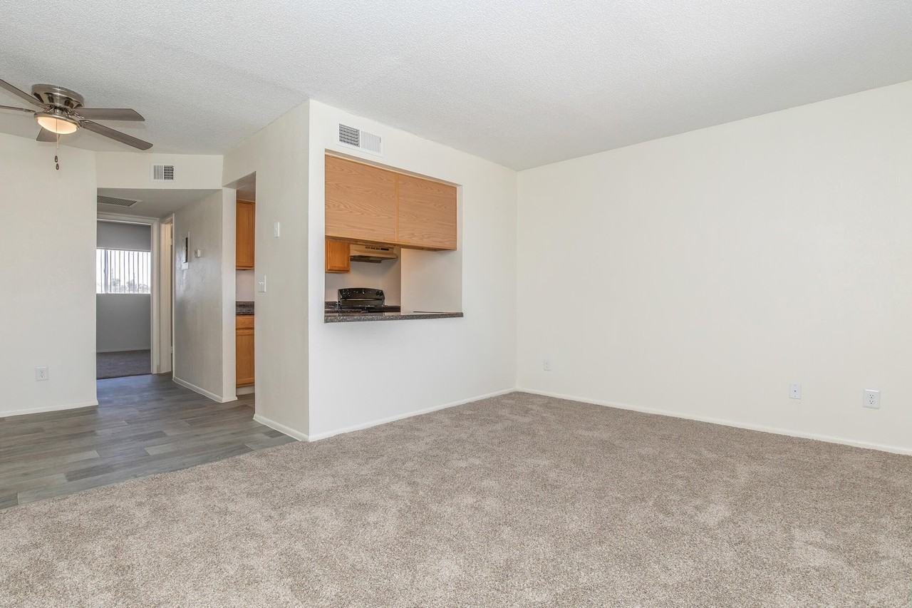 Aspen Courts - Photo 2 of 42