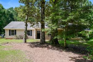 featured image of 160 Willow Shoals Dr