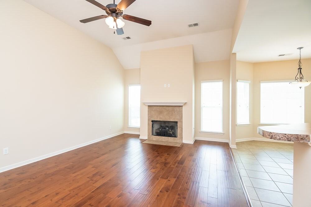 6135 Trail Creek Ln - Photo 2 of 14