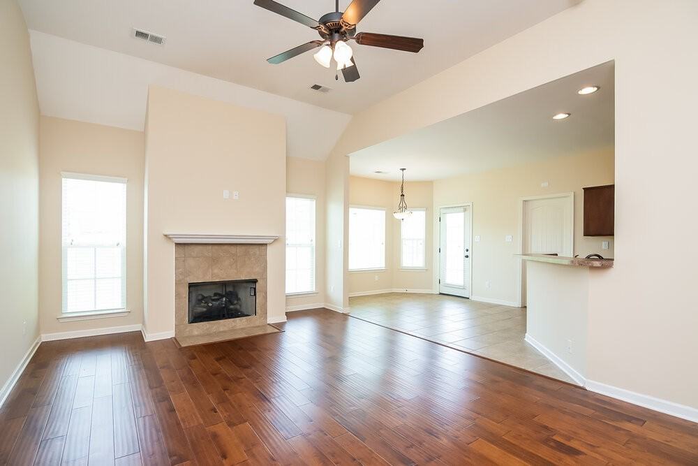 6135 Trail Creek Ln - Photo 3 of 14